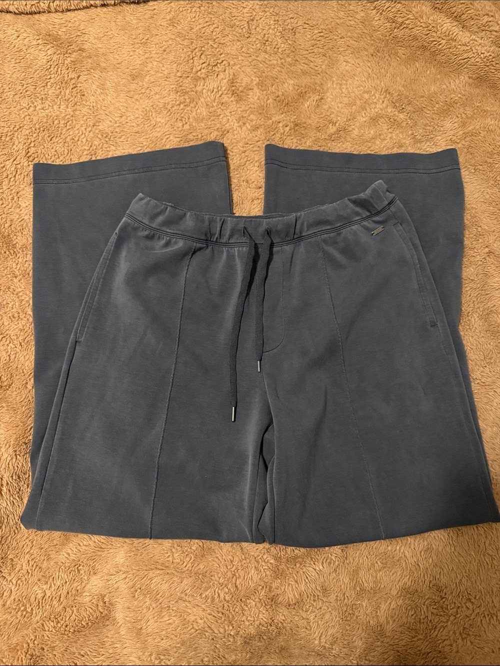 Vuori Slate Gray Pull-On Joggers